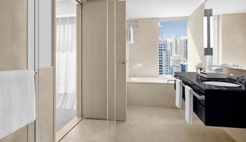 Deluxe Room, 2 Twin Beds, Balcony, Marina View (Balcony)