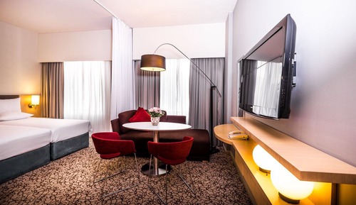 Suite, 2 Twin Beds