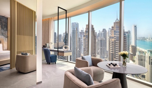 Suite, 1 King Bed