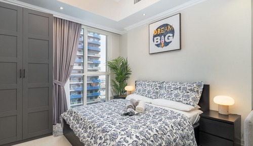 Studio, 1 King Bed with Sofa bed, Non Smoking