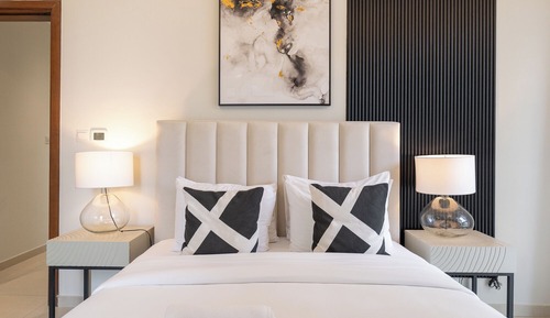 Executive Apartment, 1 King Bed with Sofa bed, Balcony