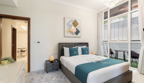 Deluxe Apartment, 1 King Bed, Terrace