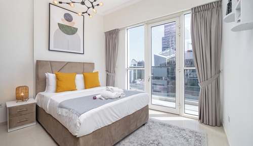 Business Apartment, 3 Bedrooms, Balcony, City View