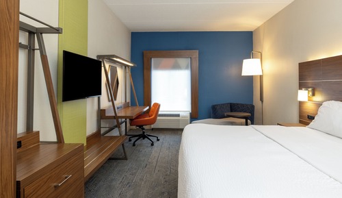 Standard Room, 1 King Bed (Leisure)