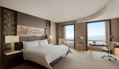 Horizon Executive, Room