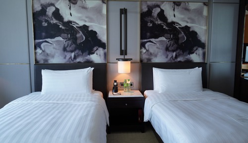 Deluxe Room, 2 Twin Beds, Sea View