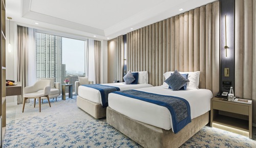 Downtown View Room Twin Bed