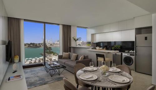 One Bedroom King Suite with View and Kitchen