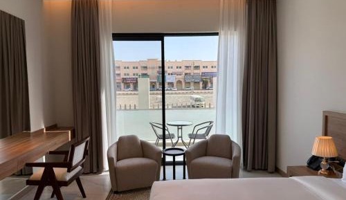 Deluxe King Room