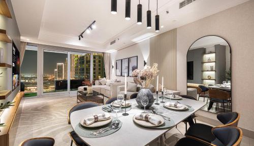 Four-Bedroom Luxury Apartment
