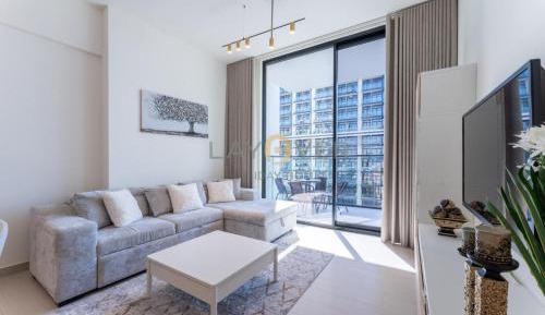 One-Bedroom Apartment with Balcony and City View