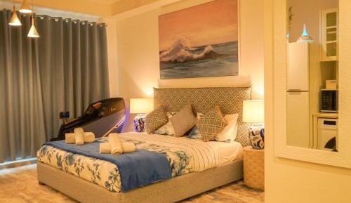 Studio Apartment with Sea View