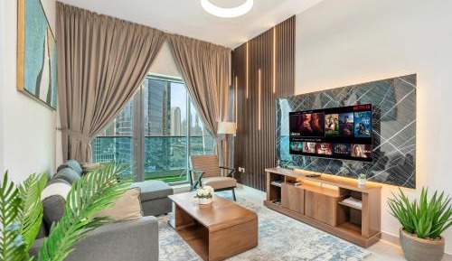 One-Bedroom Apartment with Balcony and City View