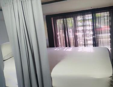 Single Bed in 6-Bed Dormitory Room