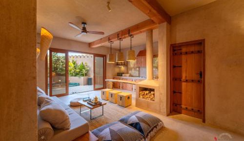 Two Bedrooms Apartments with Swimming Pool & Garden