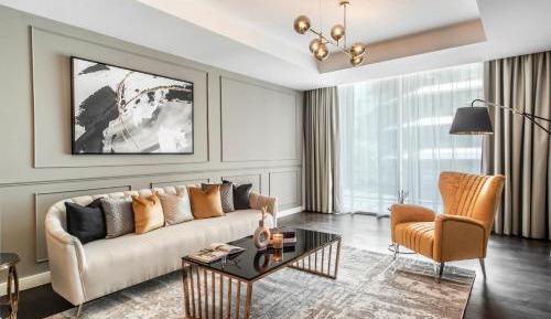 Two-Bedroom Deluxe Apartment