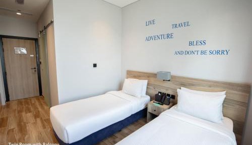 Deluxe Twin Room with Terrace (includes 15% off F&B)