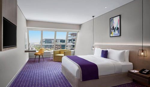 Premium King City View
