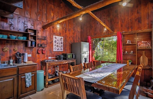Canton Tarrazu Cabin | Cozy & Private Cabin, Fully Equipped, Easy Access & Tourist Hotspots.