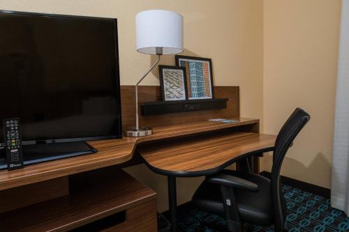 Fairfield Inn 