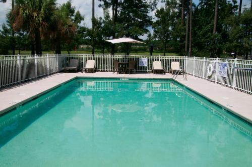 Hampton Inn Suites City 
