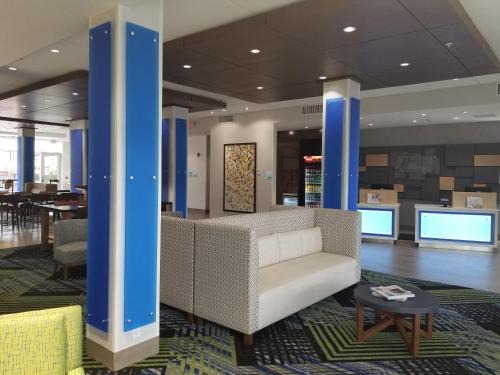 Holiday Inn Express Suites Fort Mill Ihg Hotel 